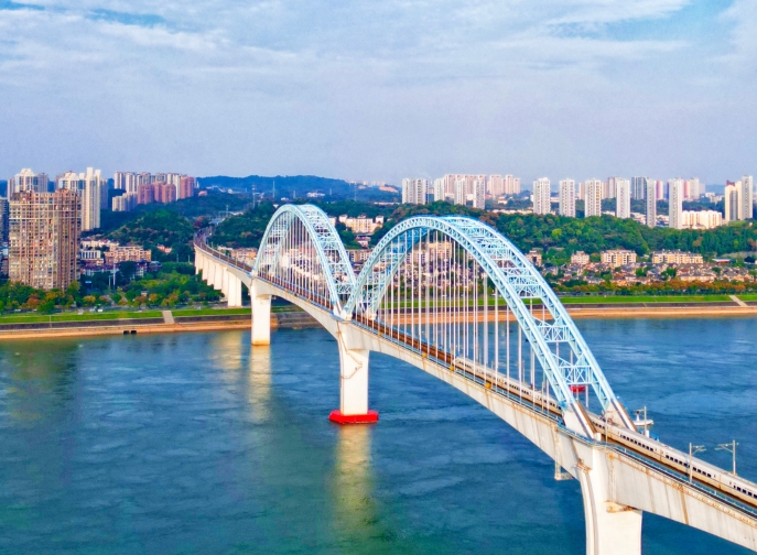 �����У���������������;